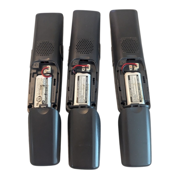 🎆Host Pick🎆AT&T DECT 6.0 Digital 3 Headset Cordless Phone Answering Machine. - Picture 8 of 11